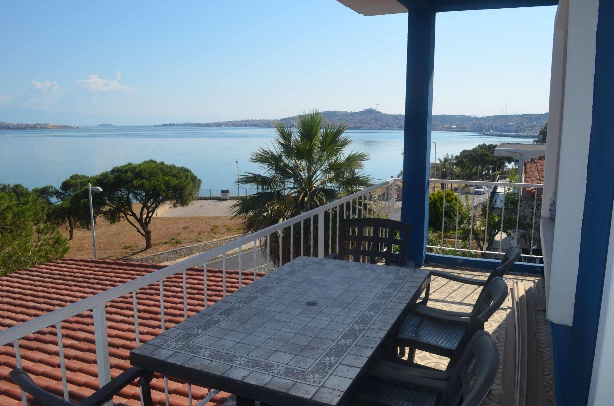 Lacivert Hotel Ayvalı Extérieur photo